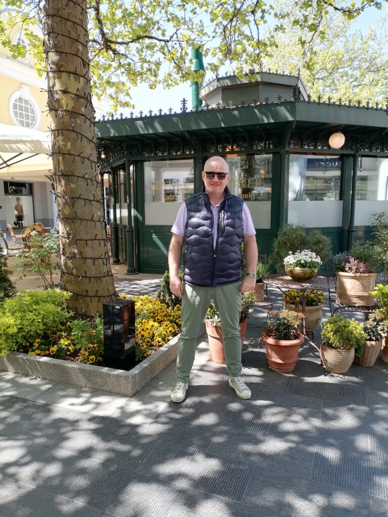 Zwischen Stopp in Parndorf zum Gustieren